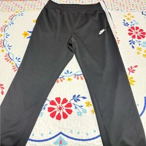Nike Woman Charcoal Joggers